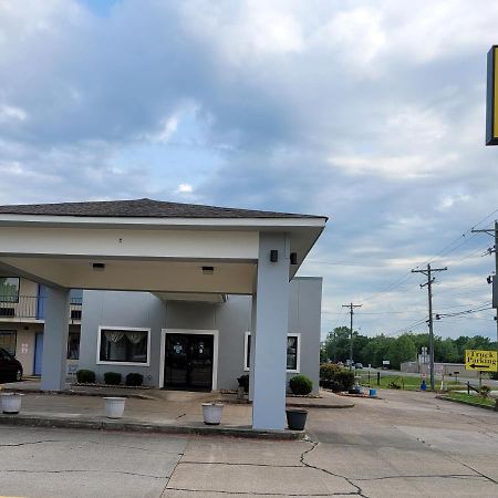 Super 8 By Wyndham Arkadelphia Caddo Valley Area Eksteriør billede
