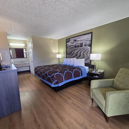 Super 8 By Wyndham Arkadelphia Caddo Valley Area Eksteriør billede