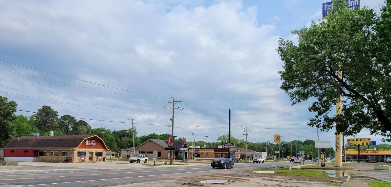 Super 8 By Wyndham Arkadelphia Caddo Valley Area Eksteriør billede