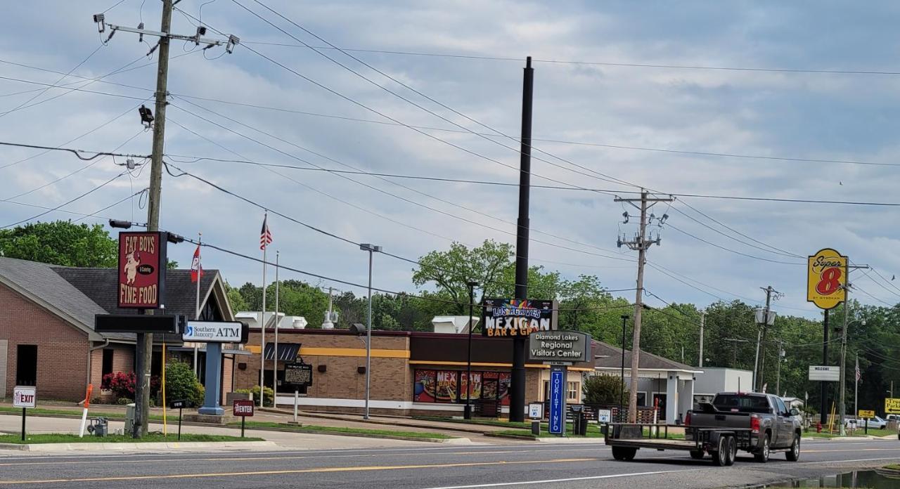 Super 8 By Wyndham Arkadelphia Caddo Valley Area Eksteriør billede